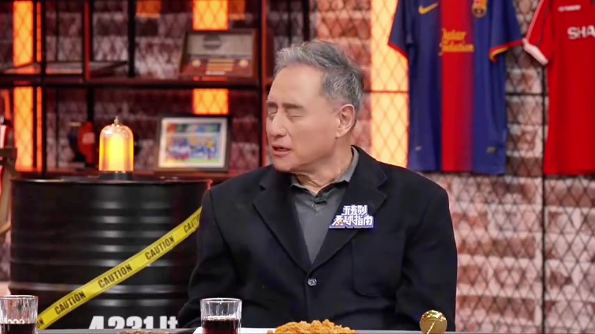 张路直言敢说皇马买姆巴佩是败笔左路太挤了大家都不开心